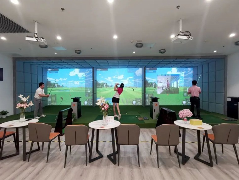 用“童心”發(fā)展高爾夫事業(yè)，高凌體育打造南山商業(yè)區(qū)700㎡運動空間